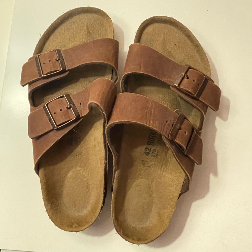 Birkenstock Arizona size 42 new, no box - Picture 2 of 3